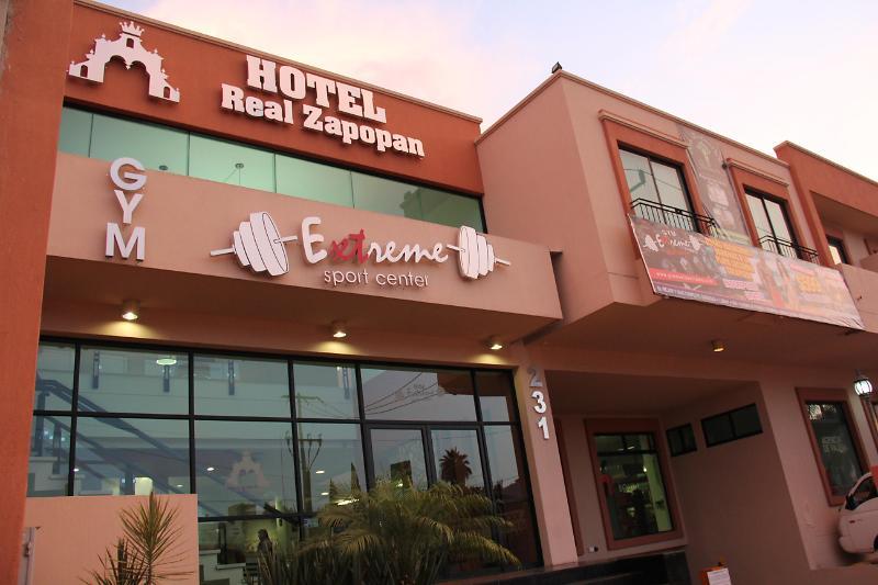 Hotel Real Zapopan Exteriör bild
